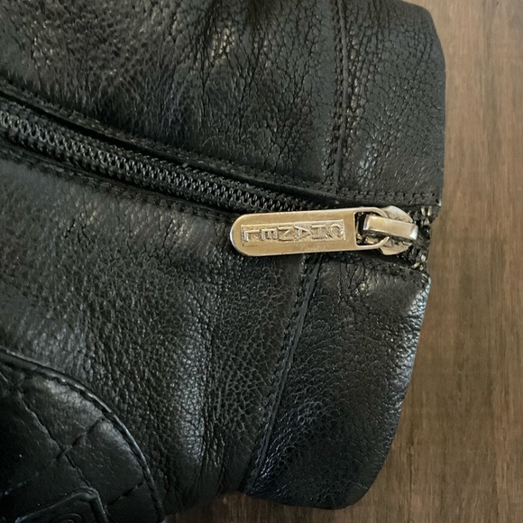 CHANEL Black Leather Platform Zip Bootie Size 38.5 G28644 - Picture 7 of 14